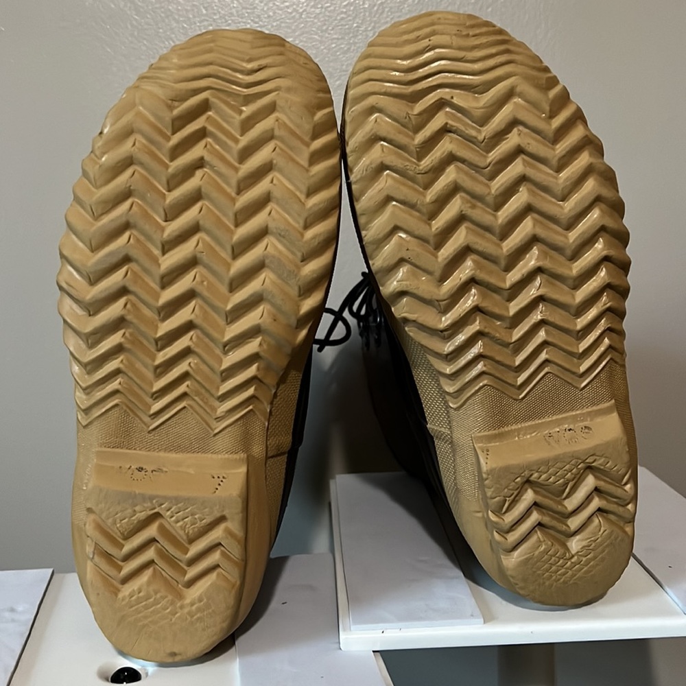 Women’s size 7 Sorel Eddie Bauer winter boots - Picture 3 of 5